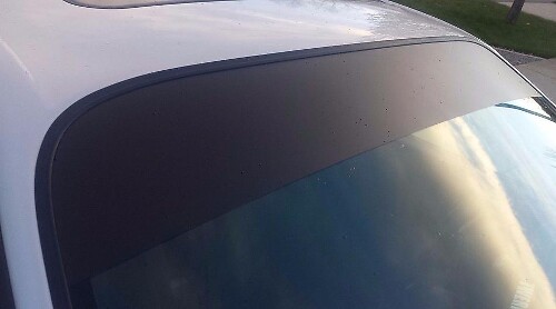 Striscia Parabrezza Opaca Nera Universale in Vinile Adesivo per Auto