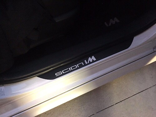 Set di Adesivi in Vinile per Battitacco Scion iM