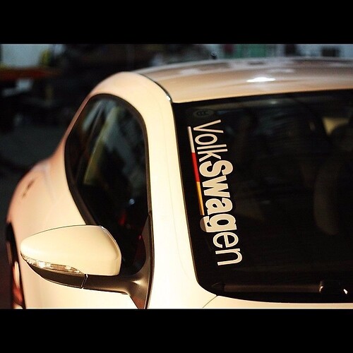 Adesivo in vinile con scritta Volkswagen per parabrezza Volkswagen Beetle