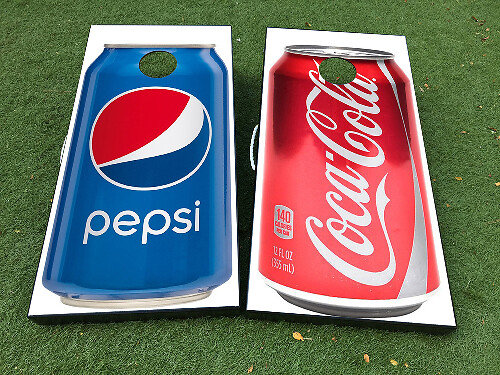 Set adesivo in vinile per tavola Cornhole a tema lattina di soda Coca-Cola Pepsi