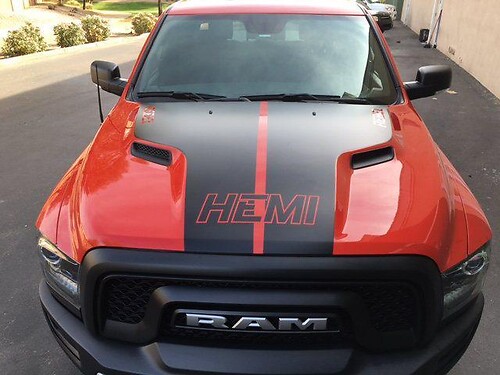 Dodge Ram Hemi Rebel Hood Logo Truck Vinile Adesivo Decalcomania Grafica Pickup
