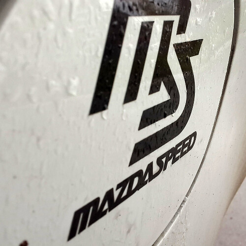 Adesivo in vinile per sportello carburante Mazdaspeed per Mazda