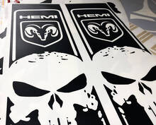 Adesivo in Vinile Strisce Laterali Stile Teschio Punisher Hemi per Dodge Ram 1500-3500_2