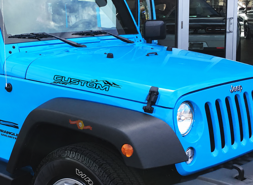 ADESIVO in Vinile con Scritta CUSTOM Mountain Sport per Cofano Jeep Wrangler