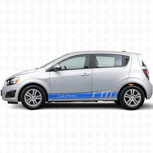 Kit adesivi laterali in vinile stile racing per Chevrolet Sonic_2