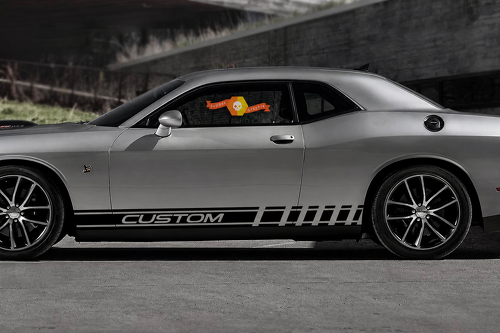Adesivo in vinile con strisce da corsa segmentate CUSTOM per pannello sottoporta per Dodge Charger