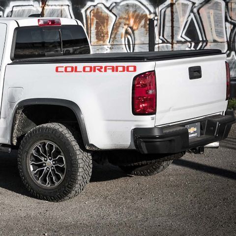 2 adesivi in ​​vinile con grafica multipla a colori Chevrolet Colorado Symbol Truck
