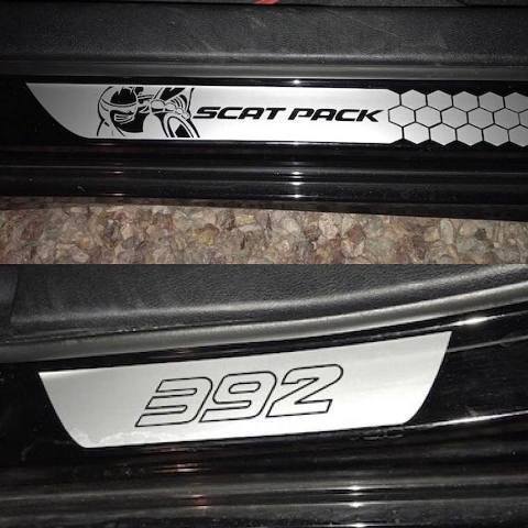 Set di Adesivi in Vinile per Battitacco in Stile Scat Pack 392 per Dodge Charger