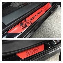 Set di Adesivi in Vinile per Battitacco in Stile Scat Pack 392 per Dodge Charger_2