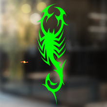 Adesivo Vinilico Universale Stile Tribale Scorpione_3