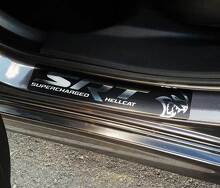 Adesivi in Vinile per Battitacco Stile SRT Hellcat Set per Dodge Challenger Charger_2