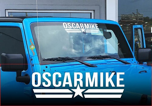 OM Oscar Mike JEEP Adesivo decalcomania parabrezza qualsiasi colore JK TJ YJ tutti i modelli