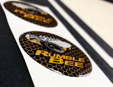 Pulsante di avviamento del motore Rumble Bee Dodge Domed Badge Emblem Resin Decal Sticker 2
