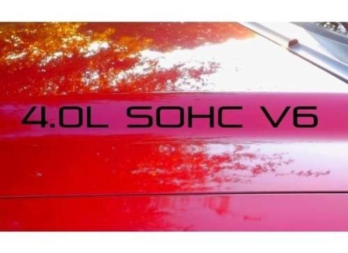 Coppia di Adesivi in Vinile per Cofano 4.0L Sohc V6 per Auto