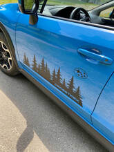 Subaru Crosstrek albero Decal vinile personalizzato Porta grafica Forest Silhouette Albero adesivo 2
