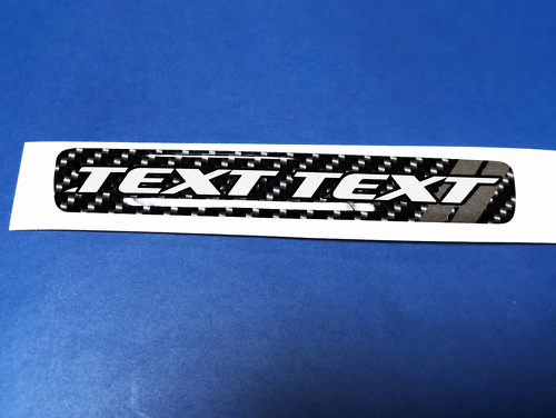 Scat Pack Style TEXT TEXT Grey Carbon Fiber Domed Strip — Adesivo in vinile (volante) per Dodge Challenger