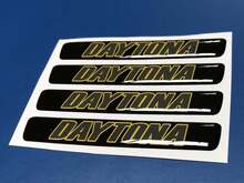 Un volante Daytona Emblema giallo a cupola Adesivo Decal Challenger Charger
 2