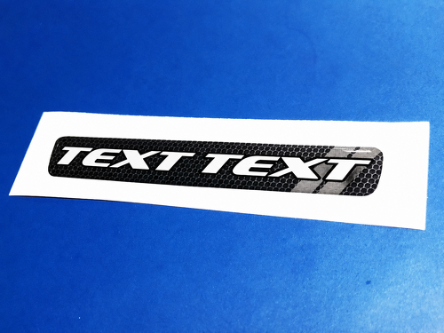 Scat Pack Style TEXT TEXT Grey Grille Texture Domed Strip — Adesivo in vinile (volante) per Dodge Challenger