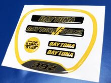 Set di adesivi Daytona 392 gialli per rivestimento del volante, con emblema a cupola, decalcomanie, caricabatterie Dodge
 2