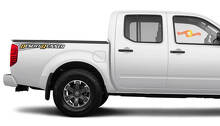 Adesivo in Vinile per Fiancata Letto con Impronta Pneumatico Desert Runner Coppia per Nissan Frontier_2