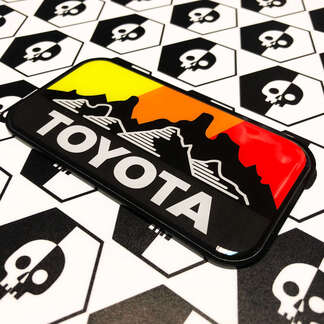 Nuovo Toyota Overland Mountains Colori vintage Badge Emblem Decalcomania a cupola con polistirene ad alto impatto
