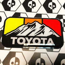 Distintivo Emblema Vintage Retrò Montagne Toyota Adesivo Bombato 2 con Polistirene ad Alto Impatto 3