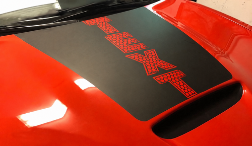TEXT Honeycomb Blackout — Adesivo in vinile (cofano) per Dodge Charger 2015-2018