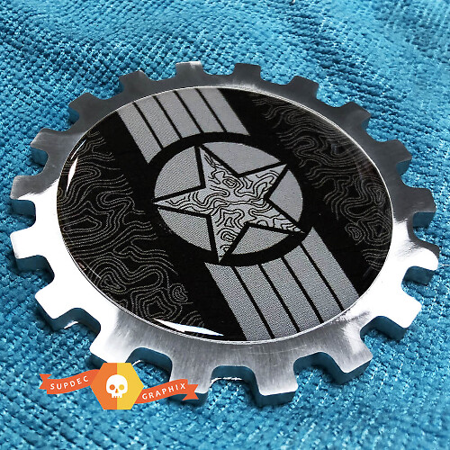 Emblema in alluminio Military Star con linee topografiche per Jeep Wrangler