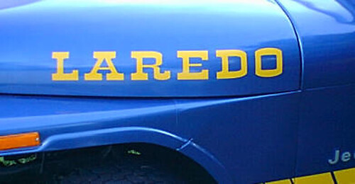 Kit Adesivo in Vinile per Cofano Laredo per Jeep Wrangler Rubicon