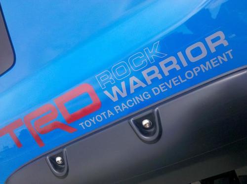 coppia TRD Rock Warrior TOYOTA adesivo decalcomania in vinile lato sviluppo corse